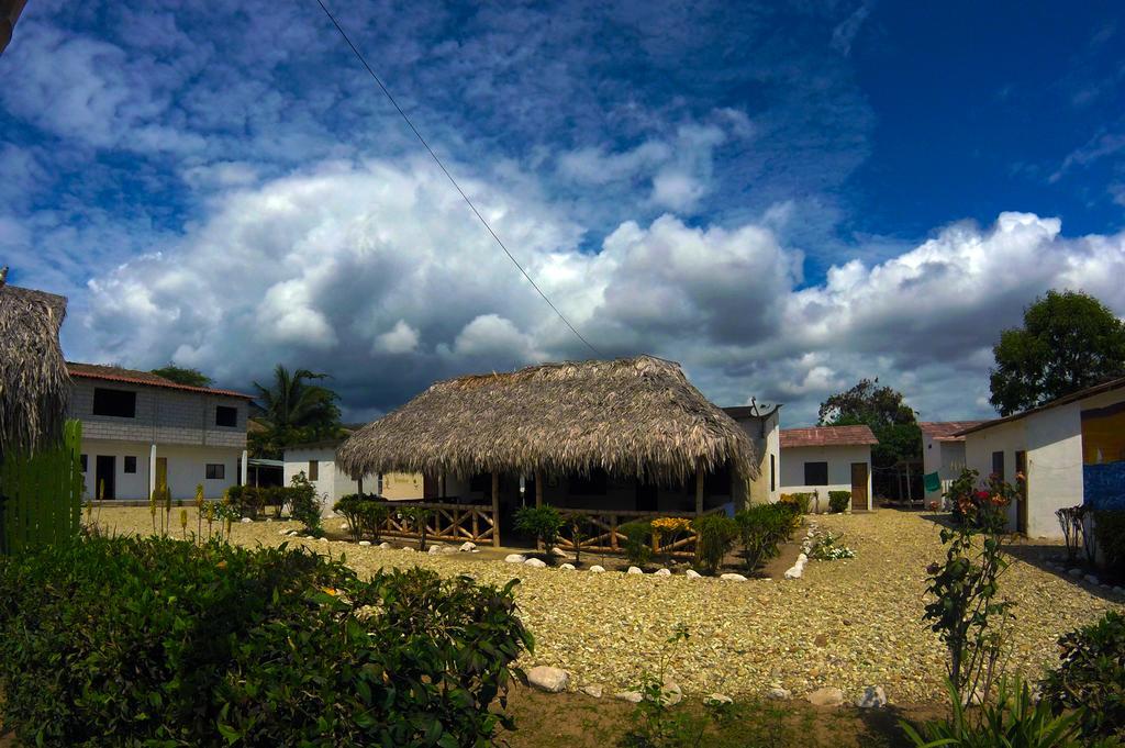 Montanita Garden Hostal Екстериор снимка