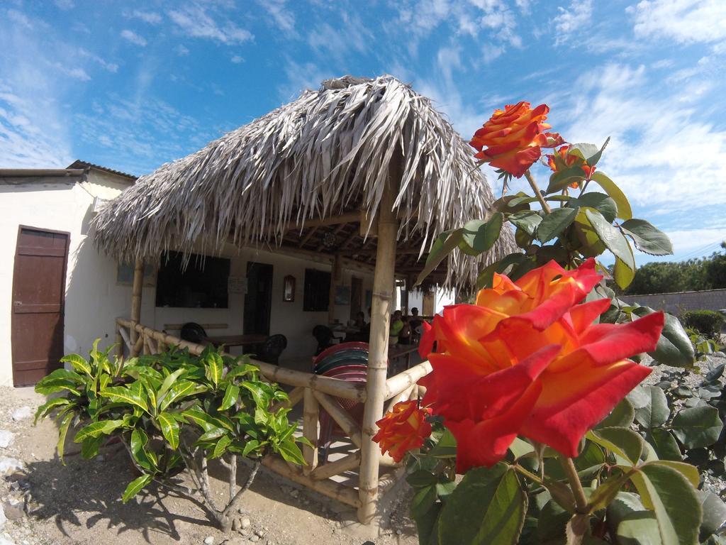 Montanita Garden Hostal Екстериор снимка
